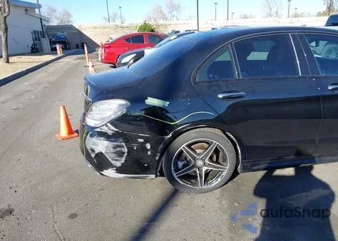 2016 Mercedes-Benz C 450 Amg 4Matic z USA, uszkodzony, nr VIN 55SWF6EB0GU112880